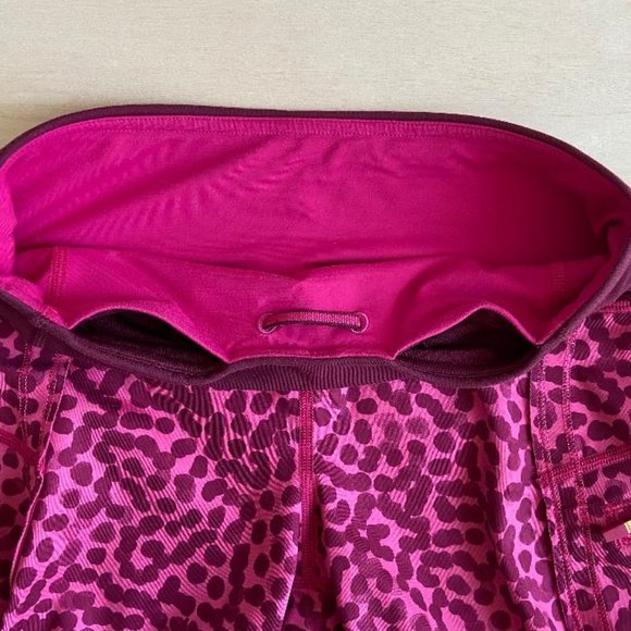 lululemon athletica Run: Top Speed Crop Pink Leopard Leggings - Picture 9 of 14